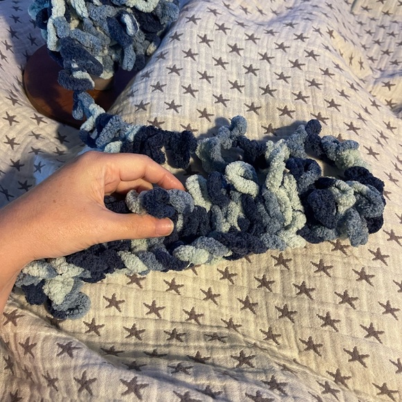 Handmade Women’s/Junior’s Winter Headband/Ear Wrap - Variegated Blue - Picture 7 of 9